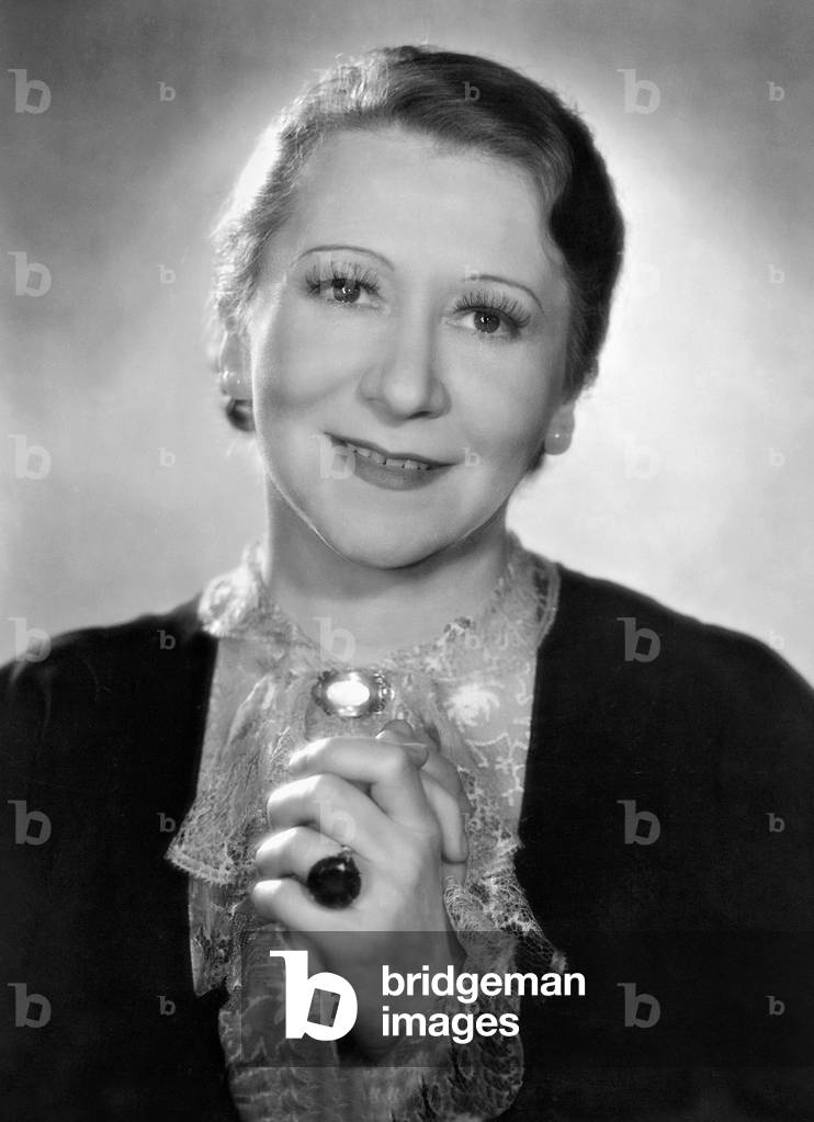 Trude Hesterberg in 'Paul and Pauline', 1936 (b/w photo)