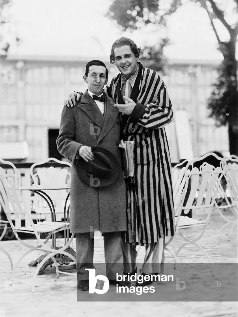 Walter Mehring and Walter Janssen, 1933 (b/w photo)