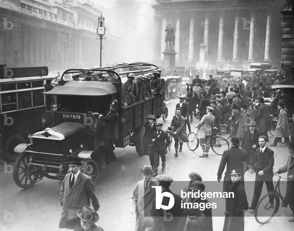 General strike in London, 1926 (b/w photo)