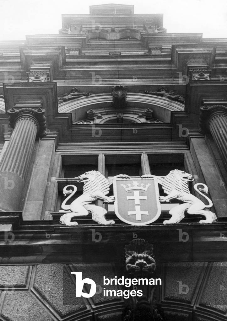 The coat of arms of Gdansk at the Senate building