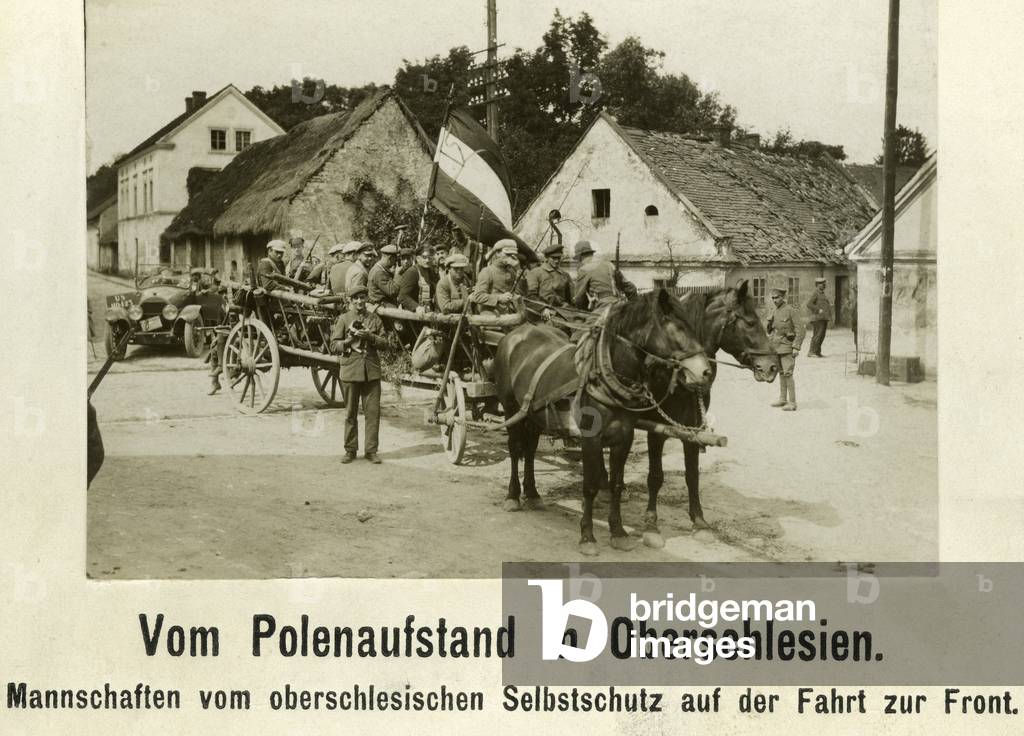 Soldiers of the Selbstschutz (self-defense unit) in Upper Silesia, around 1921