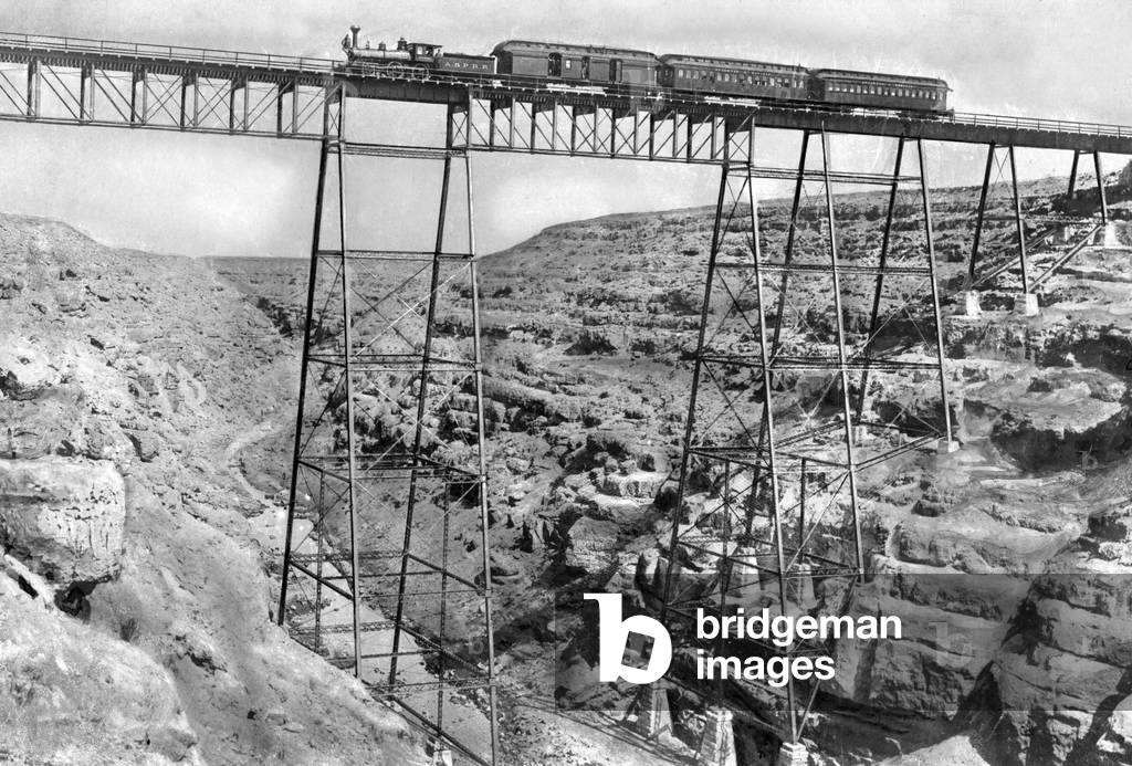 Railway bridge, 1903 (b/w photo)
