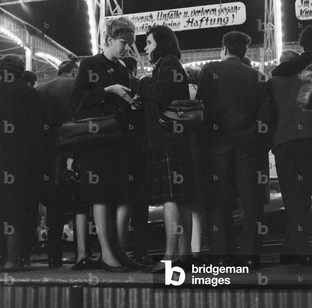 Oktoberfest in Munich, 1963 (b/w photo)