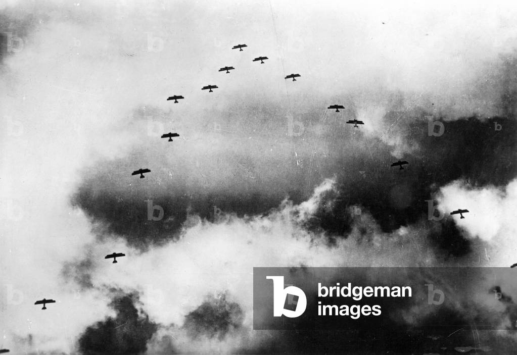 American airplanes on the Western front in First World War, 1918 (b/w photo)