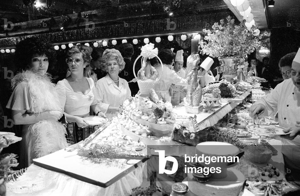 The German Film Ball in Munich, 1974 (b/w photo)