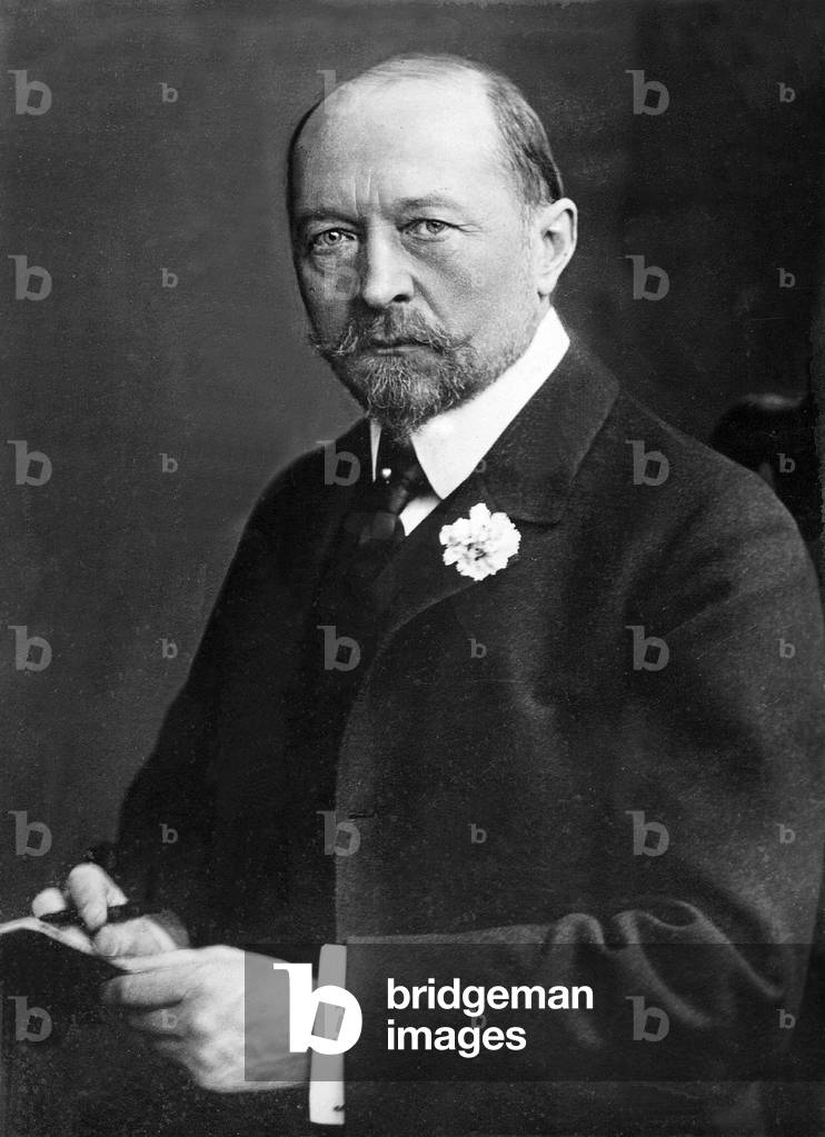 Emil von Behring (b/w photo)