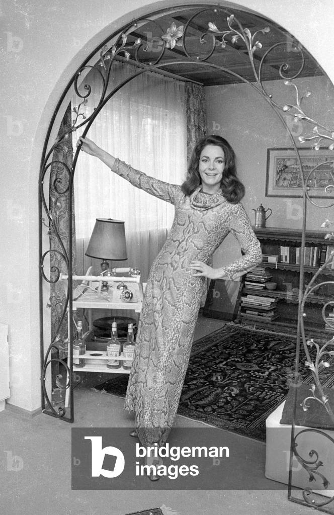 Karin Dor, 1971 (b/w photo)