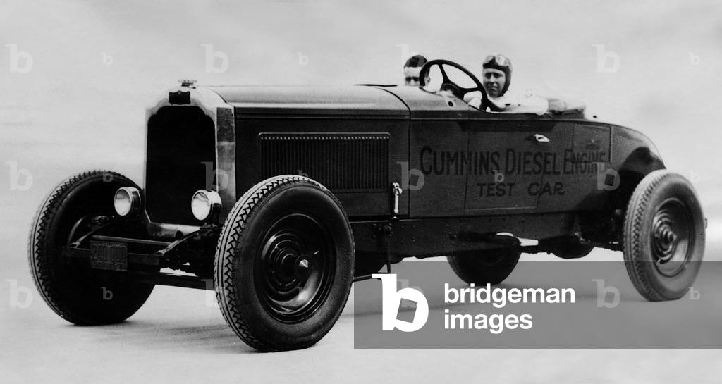 The first American race car with a diesel engine from CL Cummins, 1930 (b/w photo)