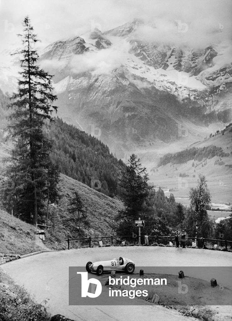 Manfred von Brauchitsch at the Grand Prix of Germany, 1938 (b/w photo)