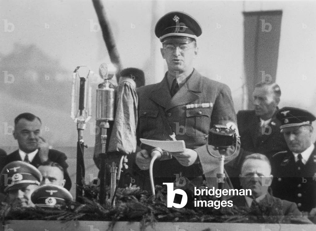 Konrad Henlein speaks at a thanking manifestation of the SDP in Aussig, 1938 (b/w photo)