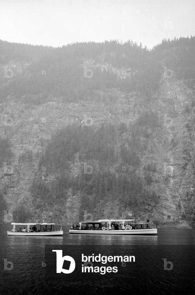 Excursion boats with pilgrims on the Koenigssee, 1954 (b/w photo)