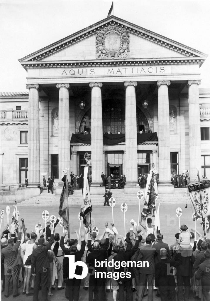 Arrival of Reich President Paul von Hindenburg in Wiesbaden, around 1930