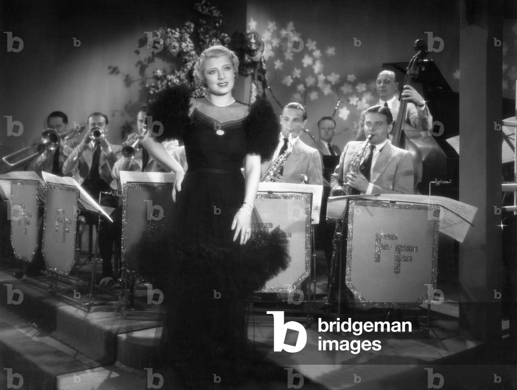 Lizzi Holzschuh in 'Jump to happiness', 1939 (b/w photo)