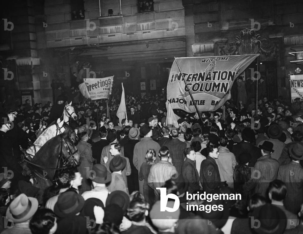 Return of Republican fighters from the Spanish Civil War, London, 1937