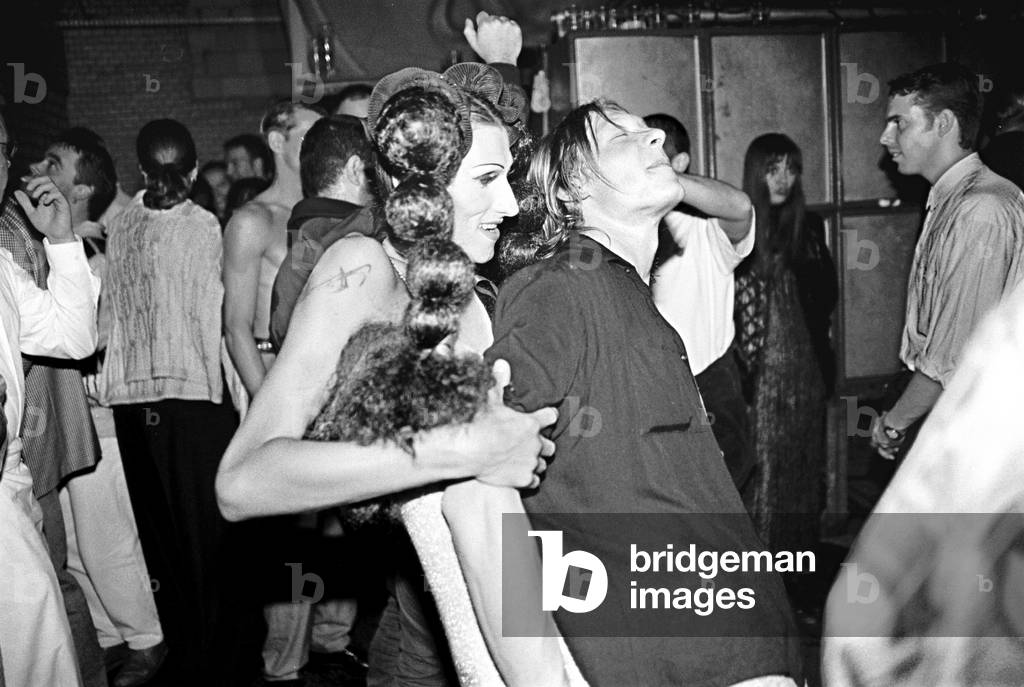 Techno Party im E-Werk, (anlaesslich der Ausstellung von Gianni Versace im Kunstgewerbemuseum), DEU, Berlin-Mitte, 15.09.1994, (photo)
