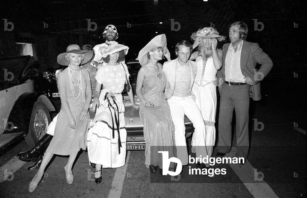 Niki Lauda and Edith Schmid in Munich, 1974 (b/w photo)
