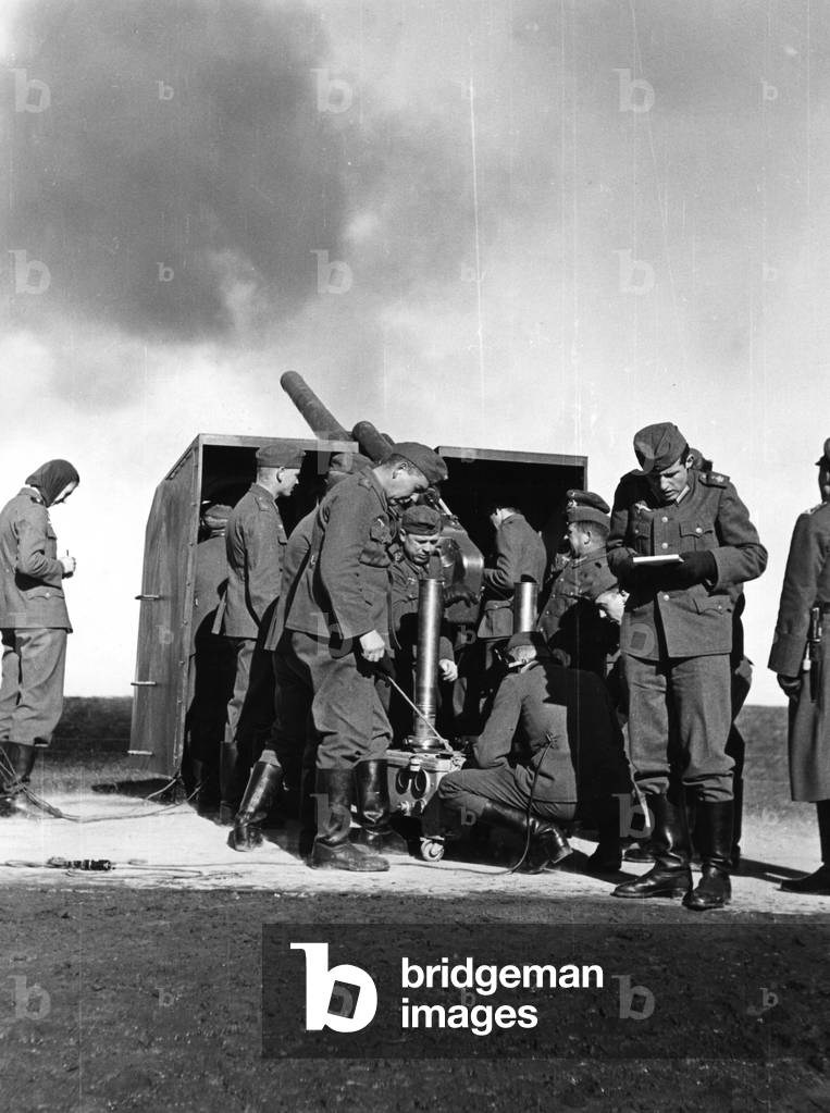 German coastal artillery on the Atlantic Wall (b/w photo)