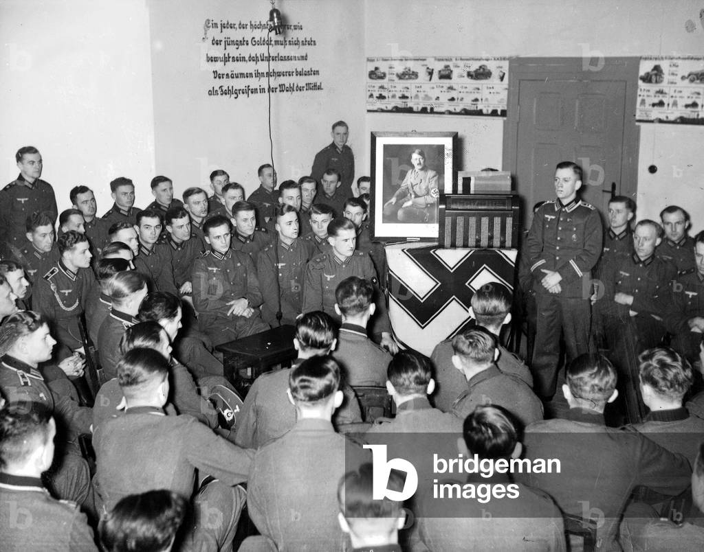 Soldiers listening to the radio, 1938 (b/w photo)