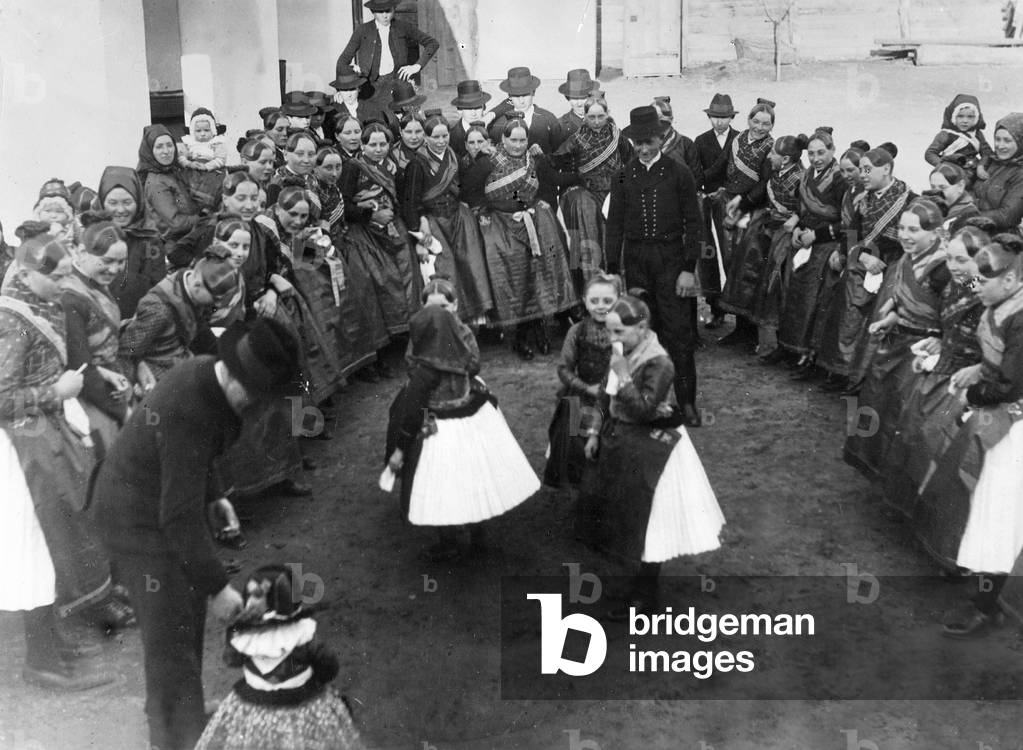 German minority in Hungary (b/w photo)