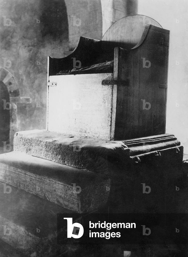 Karl throne in the Cathedral of Aachen (b/w photo)
