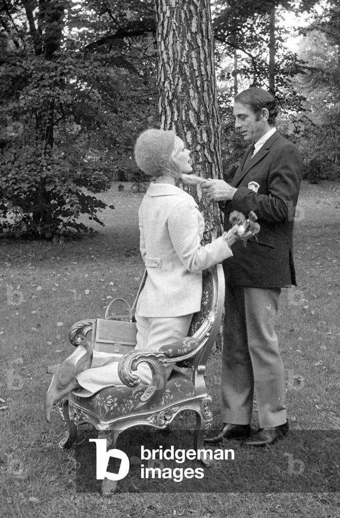 Elke Sommer with John Hyams in Berlin, 1966 (b/w photo)