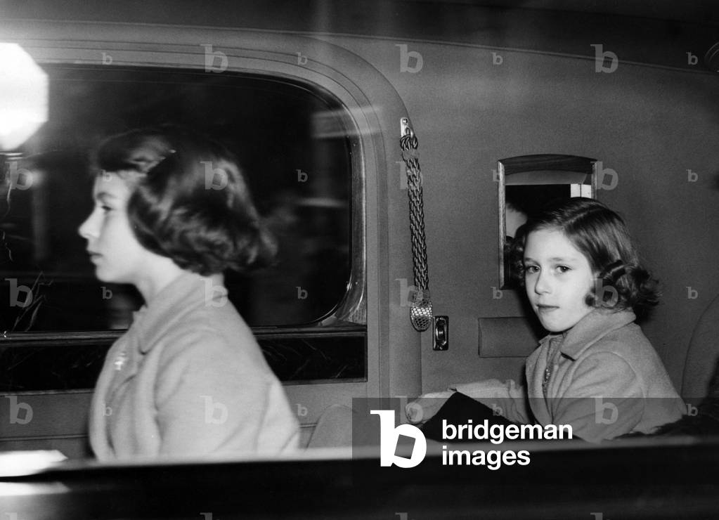 Princess Margaret and Princess Elizabeth, 1938 (b/w photo)