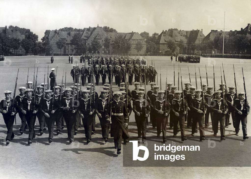Parade of the Standortgruppe Wilhelmshaven, 1935
