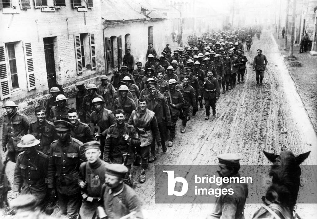 English prisoners in the spring offensive, 1918 (b/w photo)