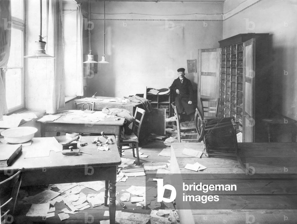 Destroyed room of a welfare office in Gelsenkrichen, 1923