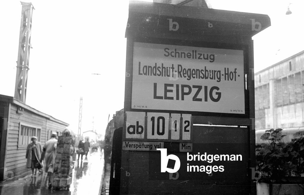 Platform at Landshut Hauptbahnhof, 1954 (b/w photo)