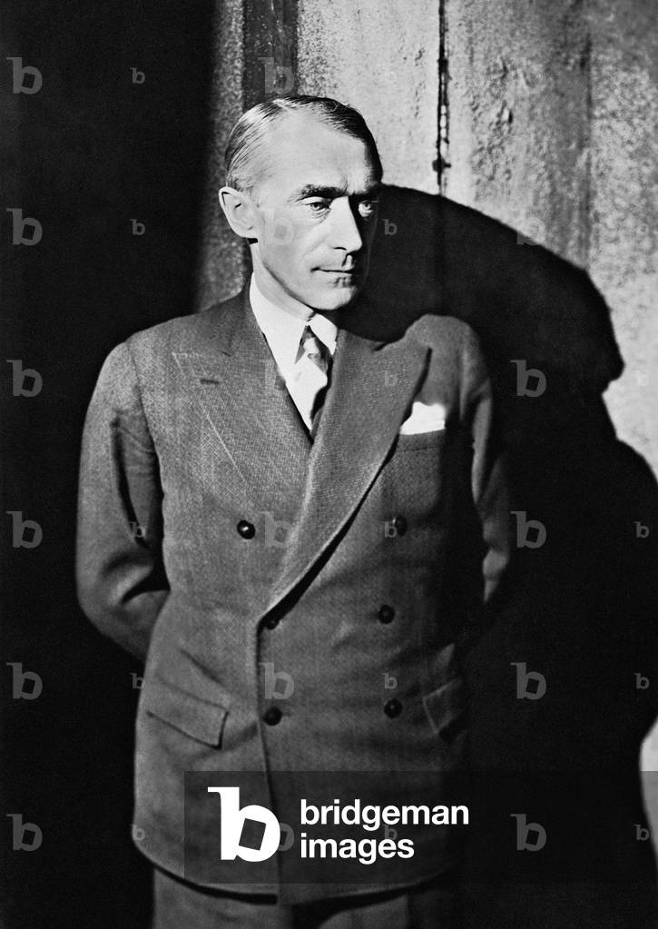 Leonhard Frank, 1929 (b/w photo)