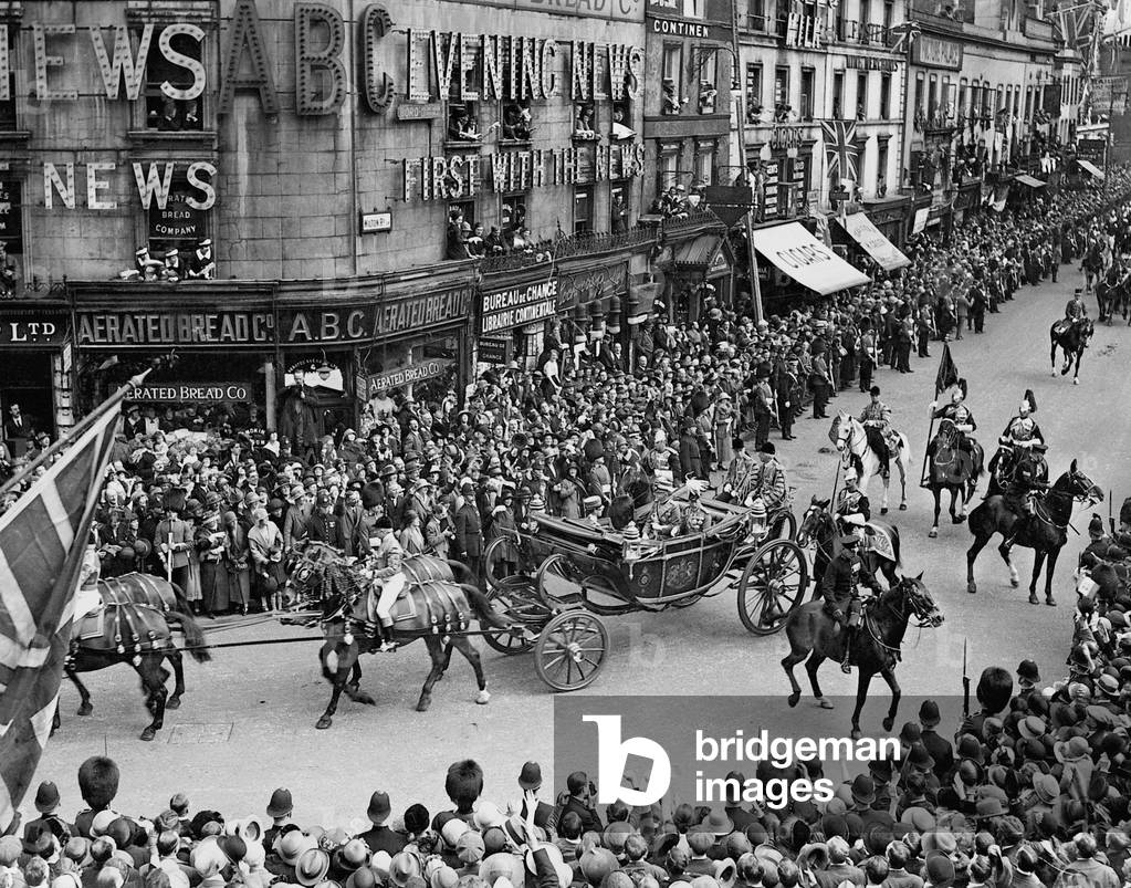 King George V of the United Kingdom and King Vittorio Emanuele III. of Italy (b/w photo)