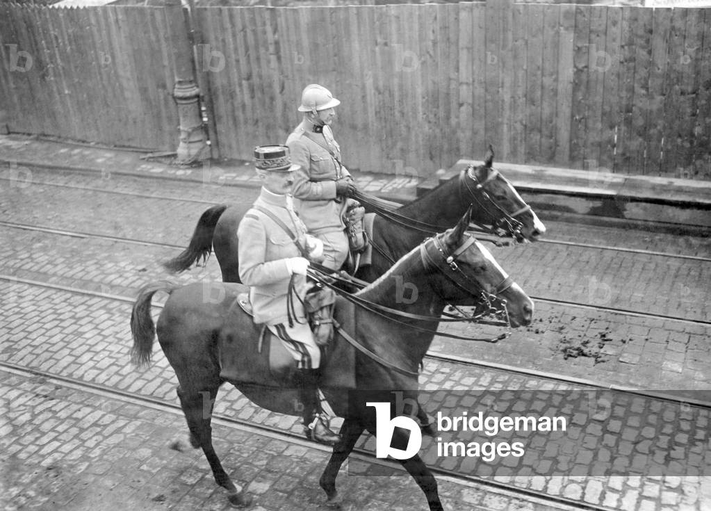 Two French troopers leave Duesseldorf, around 1925