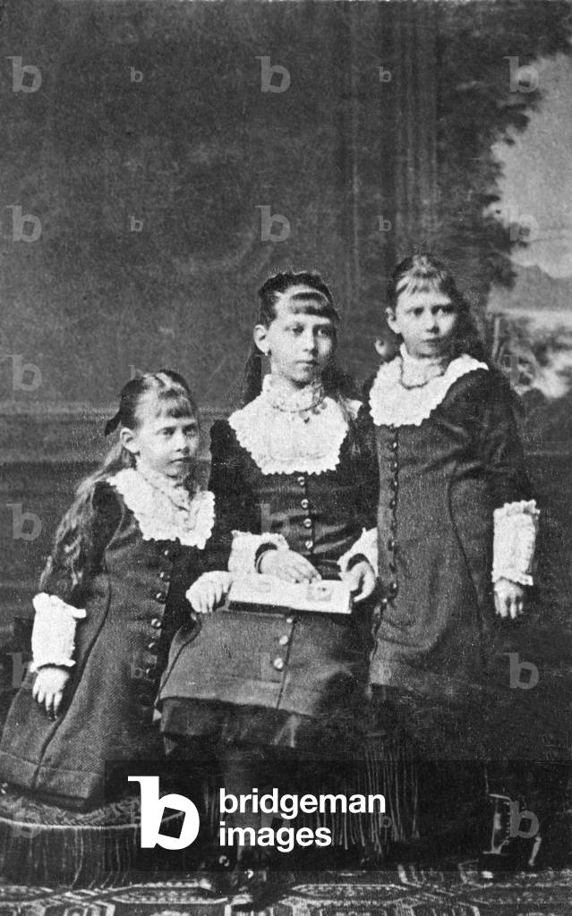 The princesses Victoria, Sophie and Margarethe of Prussia as children (b/w photo)