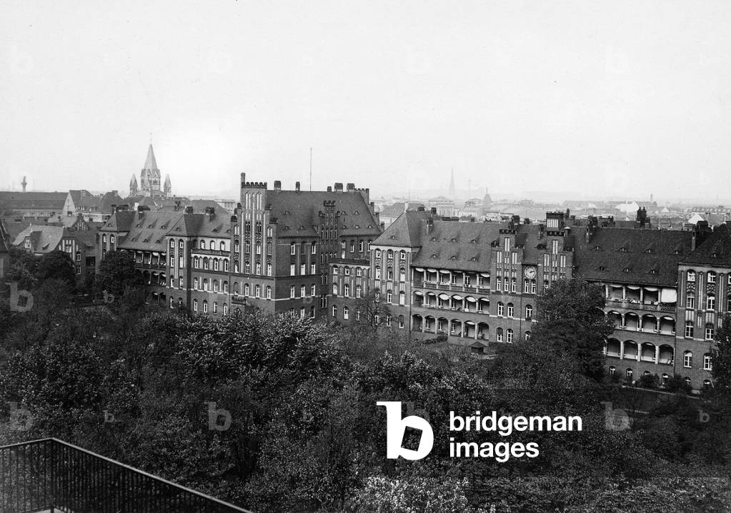 The Charite in Berlin, 1931 (b/w photo)