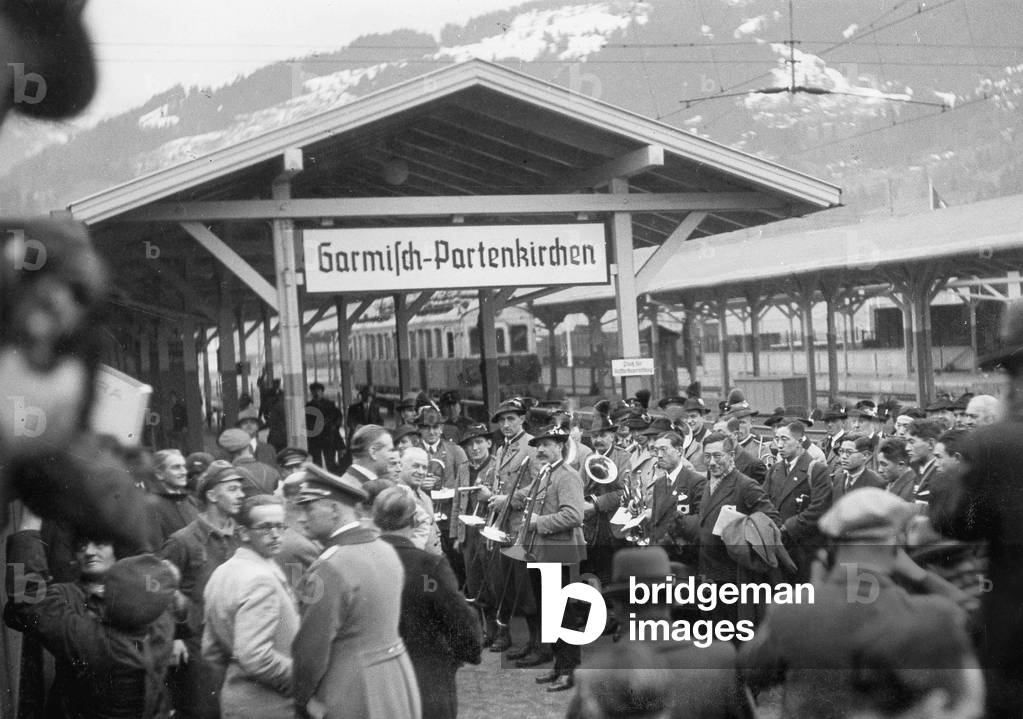 Olympic winter games in Garmisch-Partenkirchen, 1936 (b/w photo)