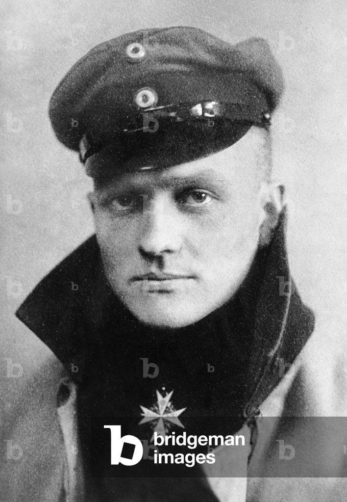 Manfred von Richthofen (b/w photo)