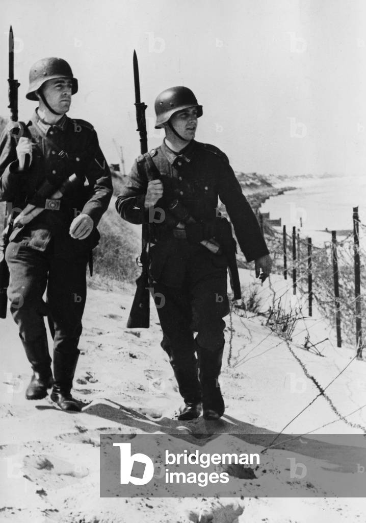 Patrol of the Wehrmacht on the Atlantic Wall, 1942 (b/w photo)