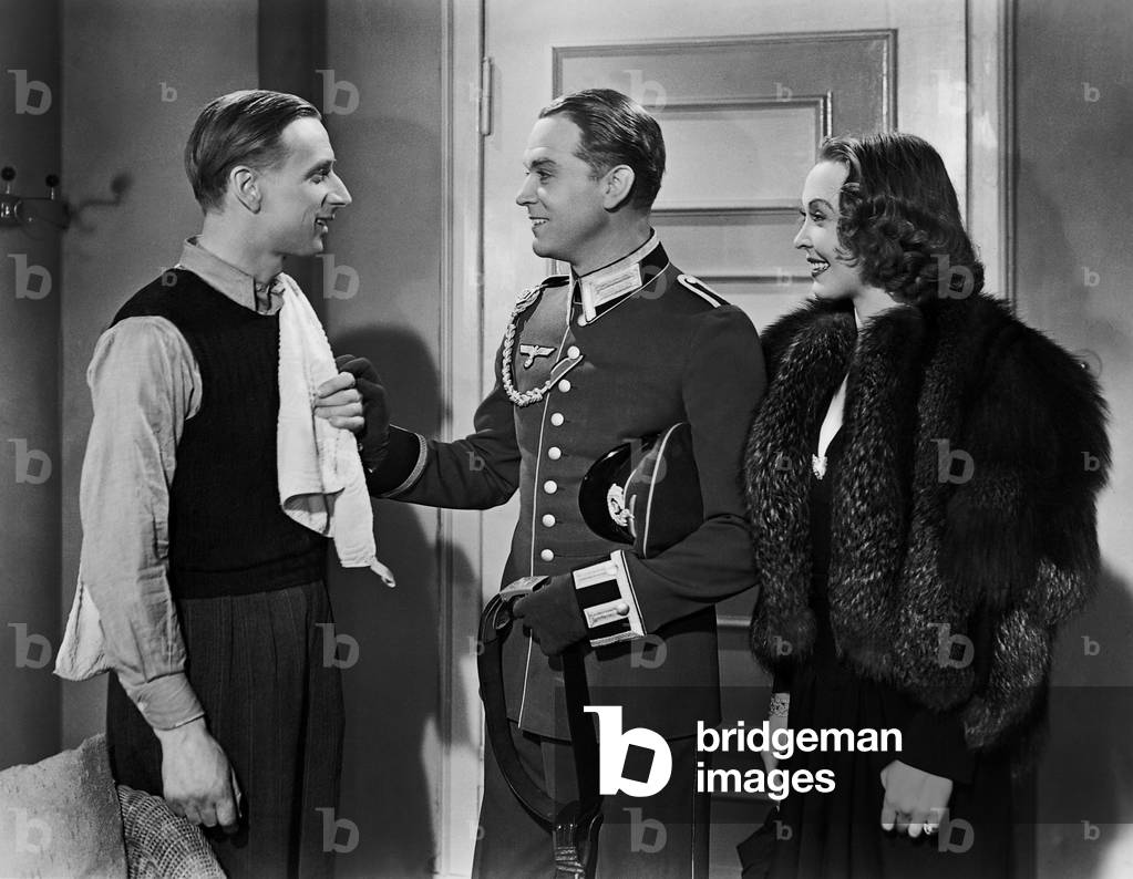 Guenther Lueders, Gustav Froehlich and Hilde Sessak in 'Sechs Tage Heimaturlaub', 1941 (b/w photo)