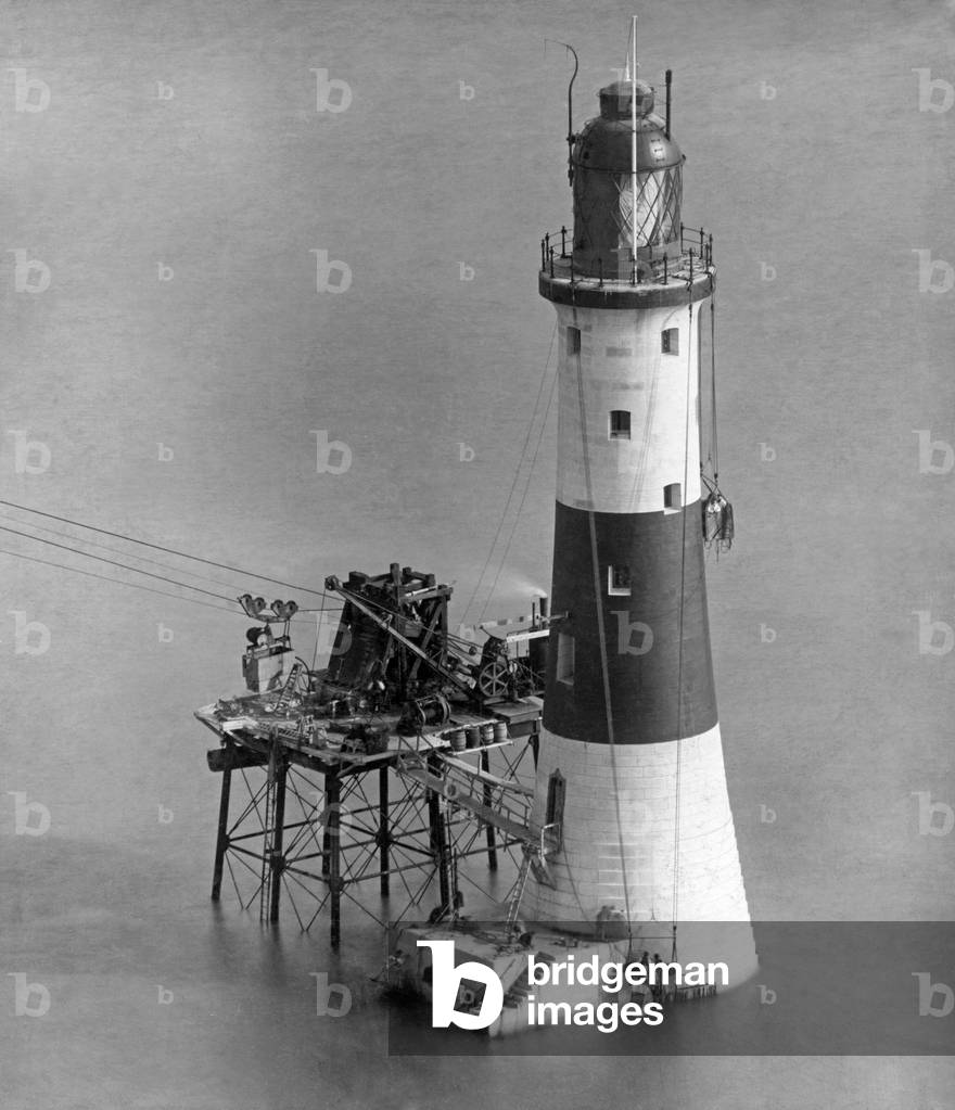 Construction of the lighthouse Beachy-Head in England, 1911 (b/w photo)