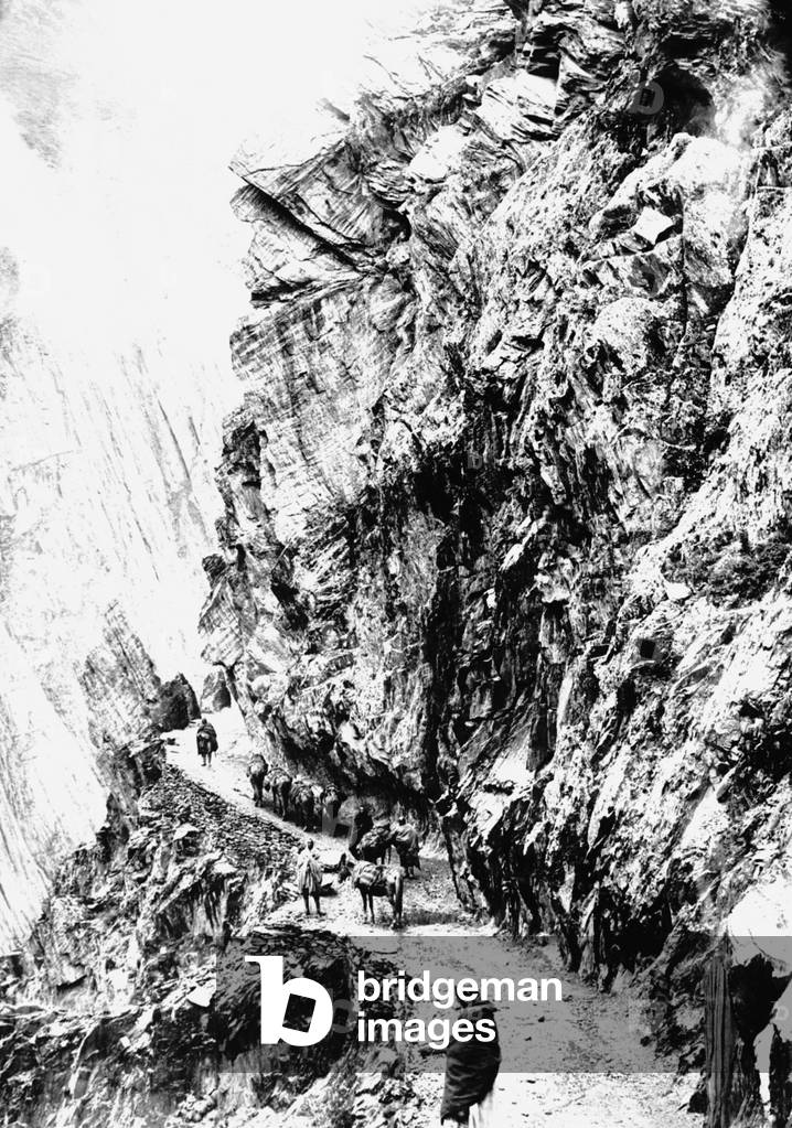 A gorge in the mountains south of Peshawar, 1935 (b/w photo)
