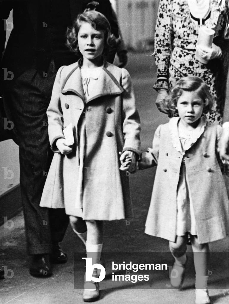 Crown Princess Elizabeth and Princess Margaret Rose, (b/w photo)