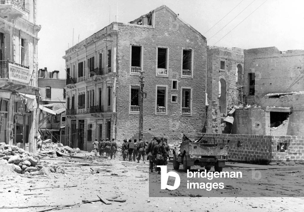 German paratroopers after the seizure of Heraklion, Crete 1941 (b/w photo)