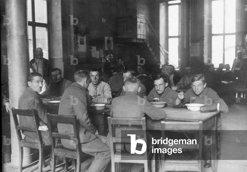 Hospice for freed German prisoners of war, 1919 (b/w photo)