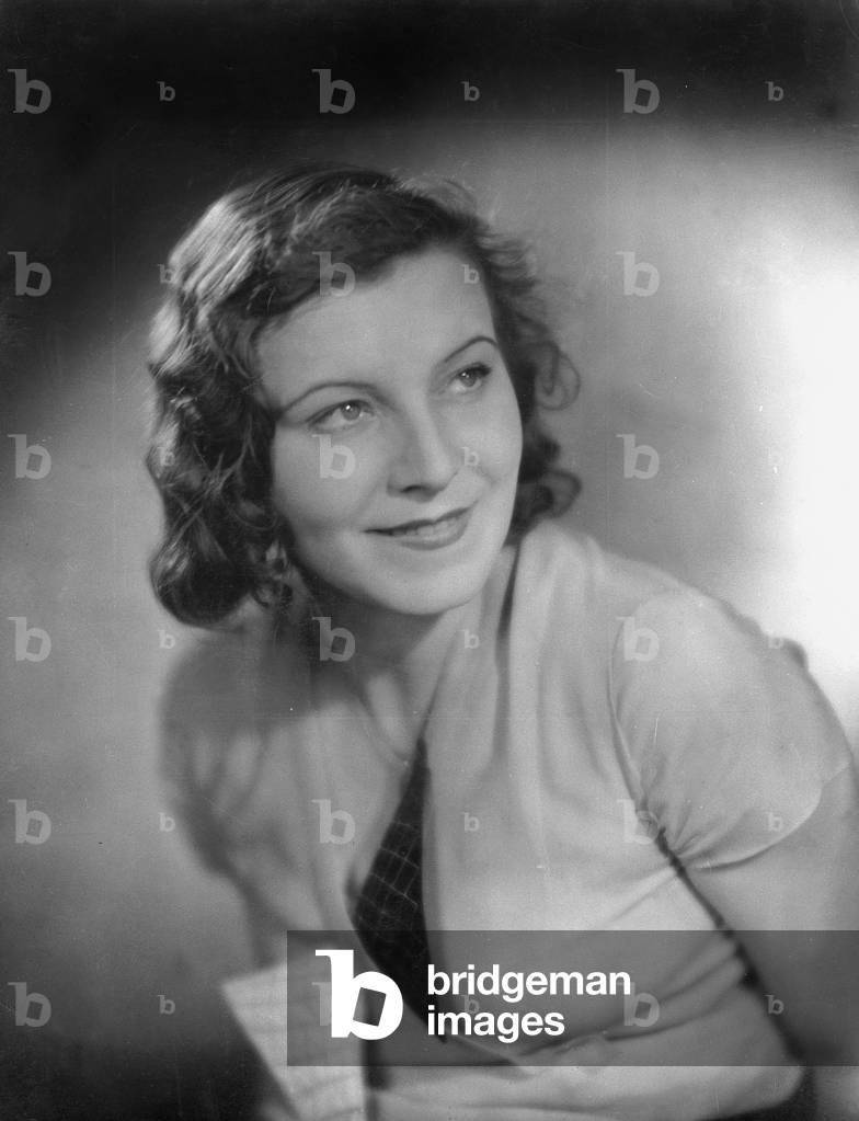 Ehmi Bessel in 'The girl of Montparnasse', 1932 (b/w photo)