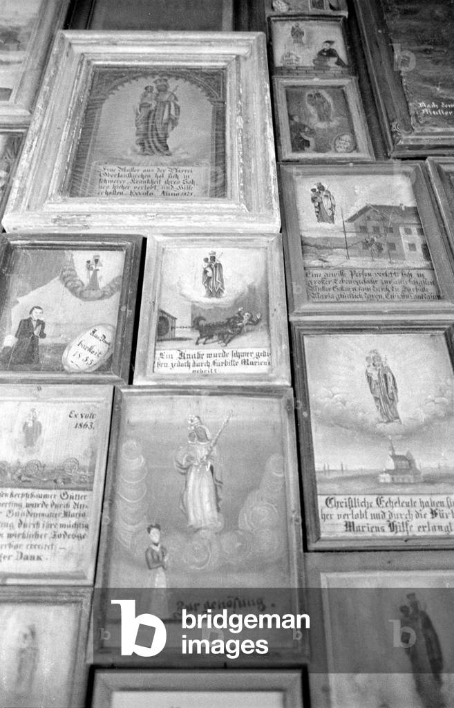 Votive offerings in Altötting, 1974 (b/w photo)