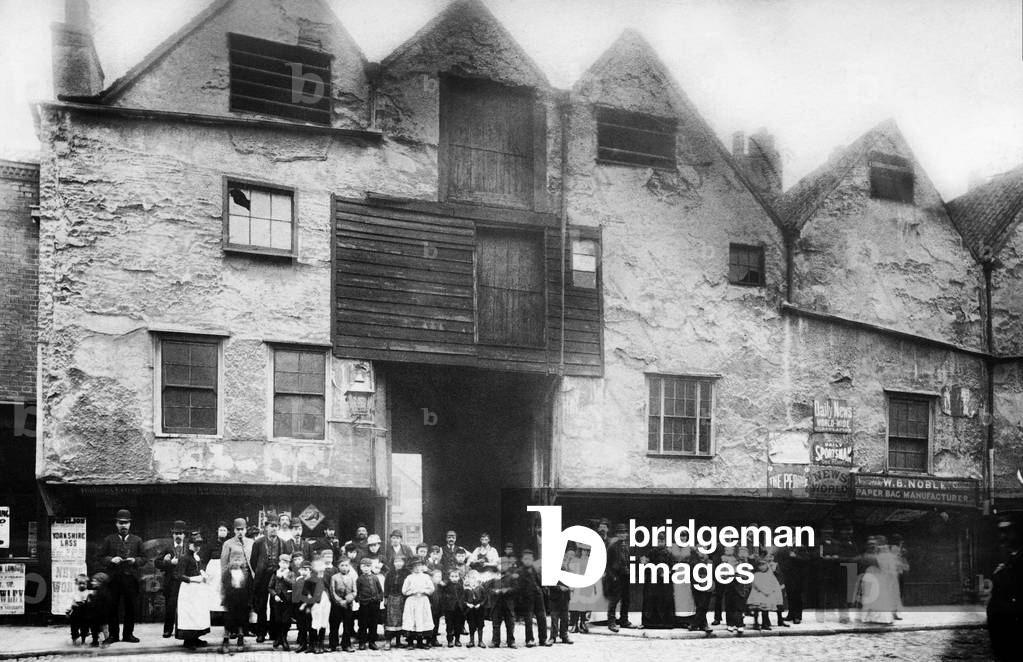 Bermondsey Street, 1900 (b/w photo)