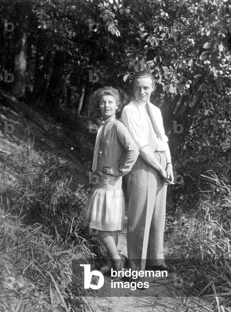 Willy Fritsch and Lilian Harvey (b/w photo)