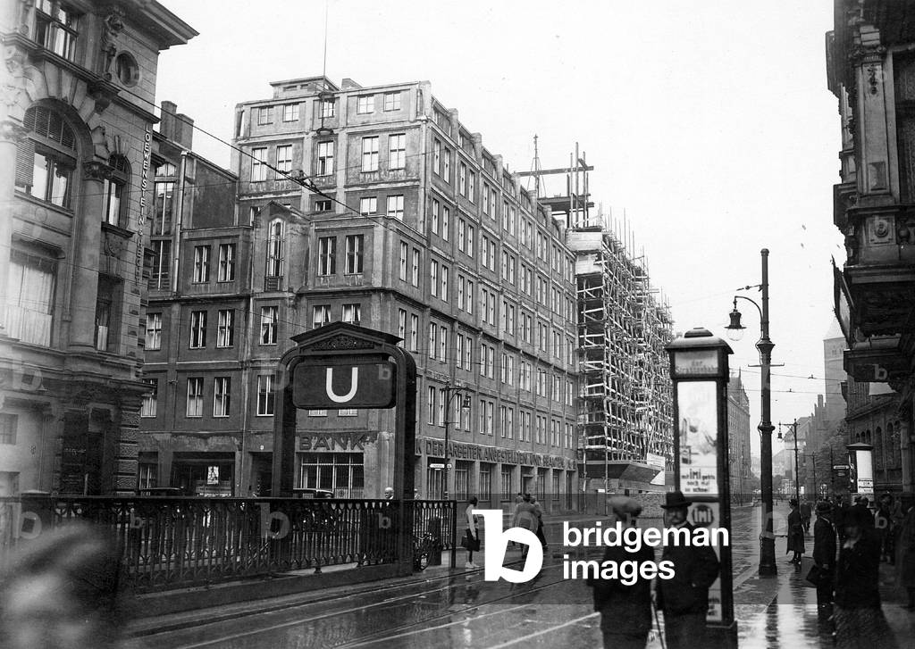 House of Free Trade Unions in Berlin, 1931 (b/w photo)