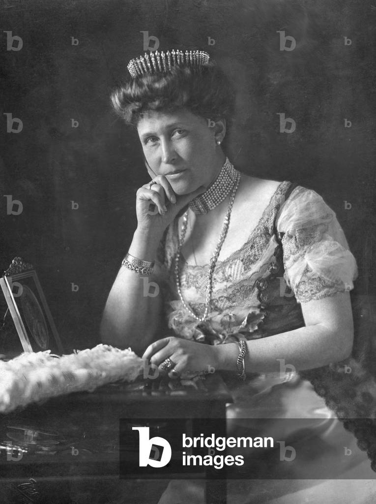 Irene of Hesse-Darmstadt, 1912 (b/w photo)